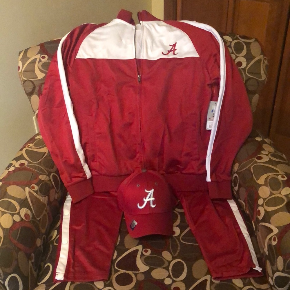 🐘ATTENTION ALL BAMA FANS🐘.  Tracksuit for sale.